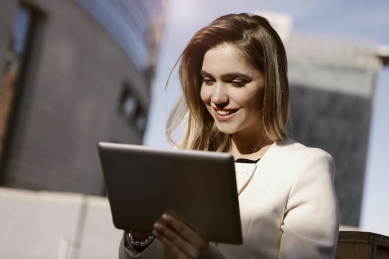 maximize business social media