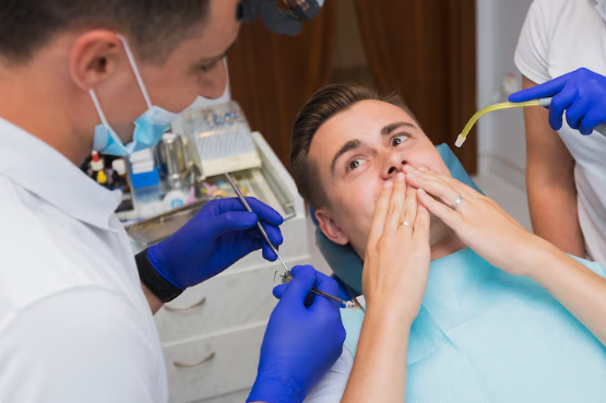 Pictures & Stages of Healing: What to Expect After a Tooth Extraction