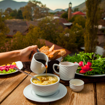 Hidden Gems: Local Breakfast Places Worth Waking Up Early For