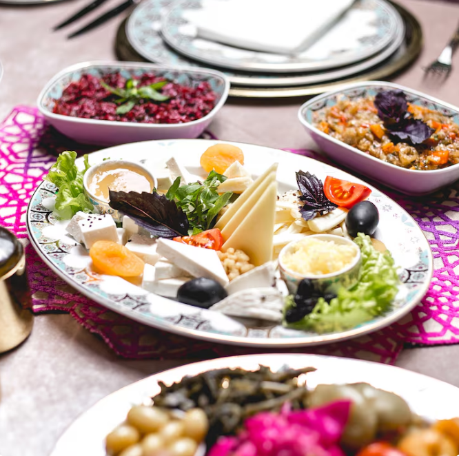 Greek Food Catering Services Featuring Authentic Dishes