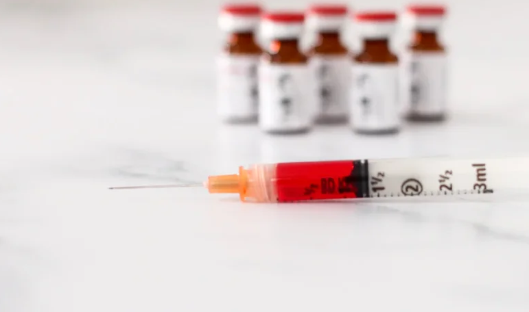 How B12 Injections Can Help Improve Sleep Patterns and Reduce Insomnia