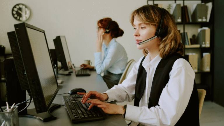 The Advantages of Multilingual Call Center Support for Global Growth