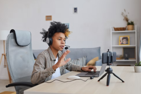 Why Do People Save Short Form Videos From Social Media Platforms